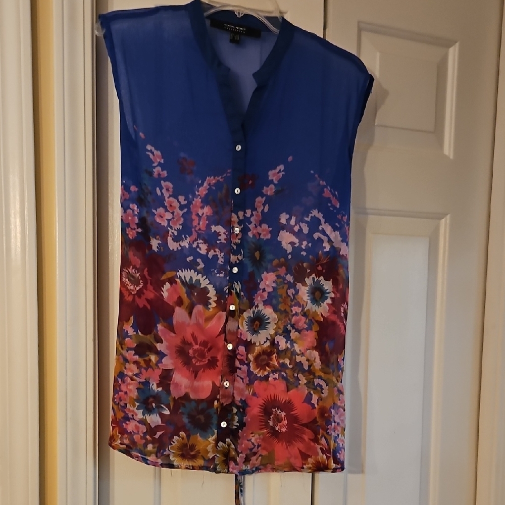 Floral Blue Sleeveless Top